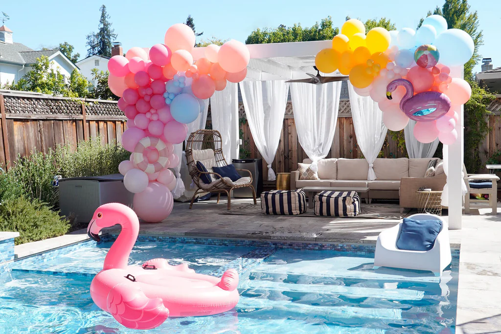 Your Cyprus Villa Party Made Easy: Balloons & Turnkey Delivery for an Unforgettable Event!